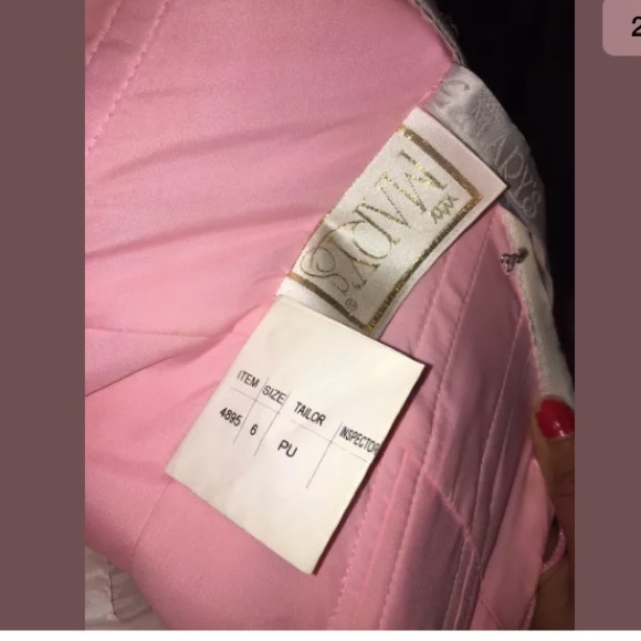 Quinceañera dress size 6 CRINOLINE NOT INCLUDED - Picture 4 of 8